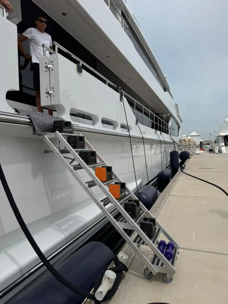 Annual load test of a yacht's lifting equipment