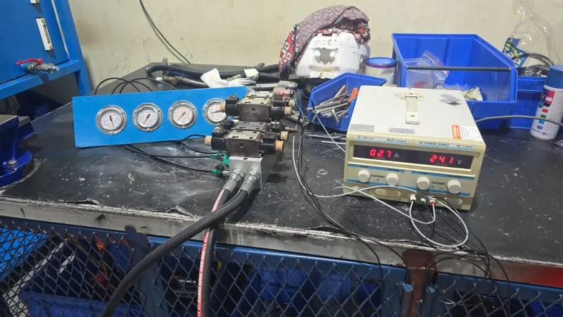 Towing winch and steering hydraulics overhaul